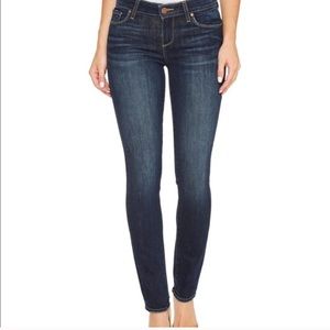 Paige Skyline Skinny Jean Dark Wash size 28